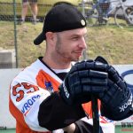 Slavnostní otevření plastového hřiště bylo oslavou lidského porozumění a sportu