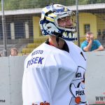 Slavnostní otevření plastového hřiště bylo oslavou lidského porozumění a sportu
