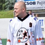 Slavnostní otevření plastového hřiště bylo oslavou lidského porozumění a sportu