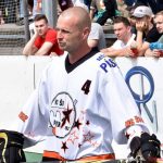 Slavnostní otevření plastového hřiště bylo oslavou lidského porozumění a sportu