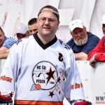 Slavnostní otevření plastového hřiště bylo oslavou lidského porozumění a sportu