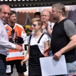 Slavnostní otevření plastového hřiště bylo oslavou lidského porozumění a sportu