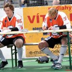 Slavnostní otevření plastového hřiště bylo oslavou lidského porozumění a sportu