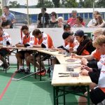 Slavnostní otevření plastového hřiště bylo oslavou lidského porozumění a sportu