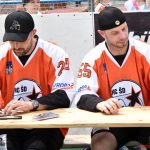 Slavnostní otevření plastového hřiště bylo oslavou lidského porozumění a sportu