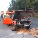 Požár hasičského auta uhasili strážníci