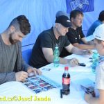 Hvězdami autogramiády sportovců v Táboře byli Radek Dvořák s Alexandrem Salákem
