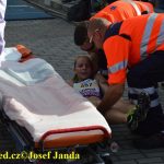 Lampová se složila a skončila v péči záchranářů