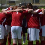 Poříčští žáci oslavili prvenství koupelí v hasičské nádrži