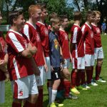 Poříčští žáci oslavili prvenství koupelí v hasičské nádrži
