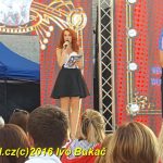 Na mole módní show byli vítězové světové soutěže krásy neslyšících