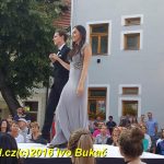 Na mole módní show byli vítězové světové soutěže krásy neslyšících