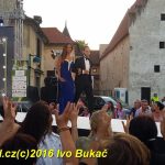 Na mole módní show byli vítězové světové soutěže krásy neslyšících