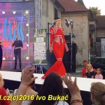 Na mole módní show byli vítězové světové soutěže krásy neslyšících