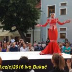 Na mole módní show byli vítězové světové soutěže krásy neslyšících