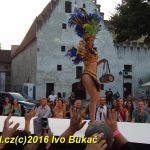 Na mole módní show byli vítězové světové soutěže krásy neslyšících