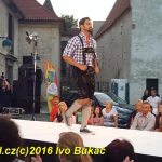 Na mole módní show byli vítězové světové soutěže krásy neslyšících