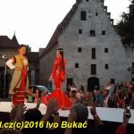 Na mole módní show byli vítězové světové soutěže krásy neslyšících
