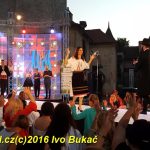 Na mole módní show byli vítězové světové soutěže krásy neslyšících