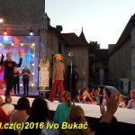Na mole módní show byli vítězové světové soutěže krásy neslyšících