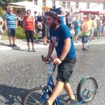 Bechyni po roce opět ovládly koloběžky