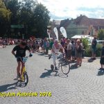 Bechyni po roce opět ovládly koloběžky