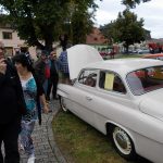 Do Chýnova se na první sraz sjela stovka historických vozidel