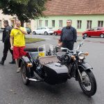 Do Chýnova se na první sraz sjela stovka historických vozidel