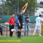 Chaos a strach v Dražicích! Příznivci Bernartic házeli po rozhodčím pivo a děsili malé děti