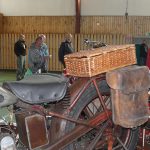 V tělocvičně lze obdivovat naleštěné historické motocykly