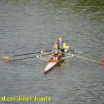 Táborští veslaři bojují na závodech a hledají další nadšence