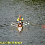 Táborští veslaři bojují na závodech a hledají další nadšence