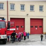 Hasiči četli dětem svoje Hasičské pohádky. Ojedinělá událost se dětem líbila
