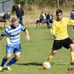 Fotbal plakal, domácí byli smutní, hosté se radovali