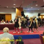 Šaty Petry Brzkové na společenském večeru okouzlily