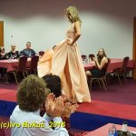 Šaty Petry Brzkové na společenském večeru okouzlily