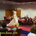 Šaty Petry Brzkové na společenském večeru okouzlily