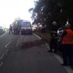 Včerejší nehoda s auty na střeše se nakonec obešla bez vyprošťování