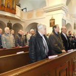 V bernartickém kostele požehnal kaplan armády knihu o generálu Krzákovi