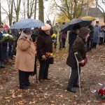 Na vojenském hřbitově uctili válečné veterány