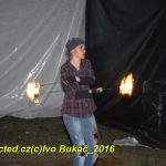 Čertovsko-andělská show v Bernarticích byla tajemná a fascinující