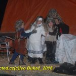 Čertovsko-andělská show v Bernarticích byla tajemná a fascinující