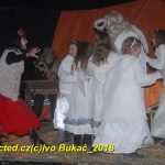 Čertovsko-andělská show v Bernarticích byla tajemná a fascinující