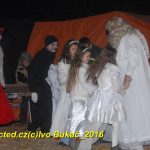 Čertovsko-andělská show v Bernarticích byla tajemná a fascinující