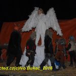 Čertovsko-andělská show v Bernarticích byla tajemná a fascinující