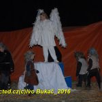 Čertovsko-andělská show v Bernarticích byla tajemná a fascinující