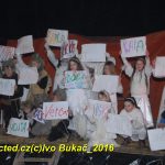 Čertovsko-andělská show v Bernarticích byla tajemná a fascinující