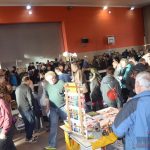 Hala Elim praskala ve švech. Sjeli se do ní fanoušci minerálů a drahých kamenů