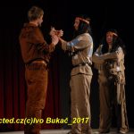 Old Shatterhand alias Olda Šetrný bavil v podání petrovických divadelníků