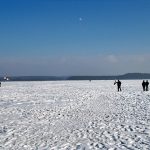 Modelářům sníh nevadí. Létáním na lyžích se v Táboře bavili celý den